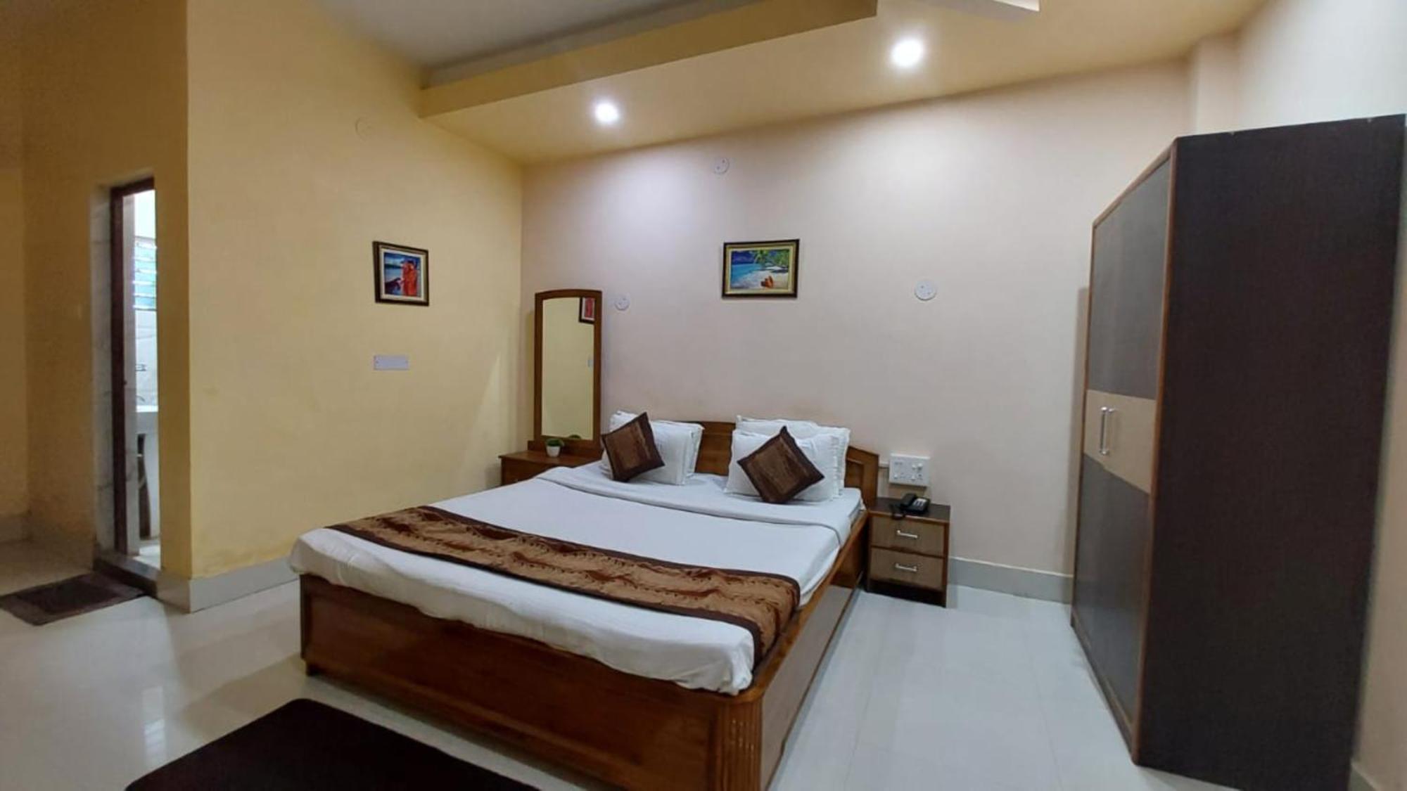 Goroomgo Silicon Residency Puri Exterior photo
